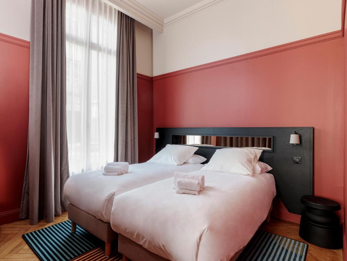 Hotel Corneille - Entree Autonome, Reception En Ligne - Encore Mieux トゥール エクステリア 写真