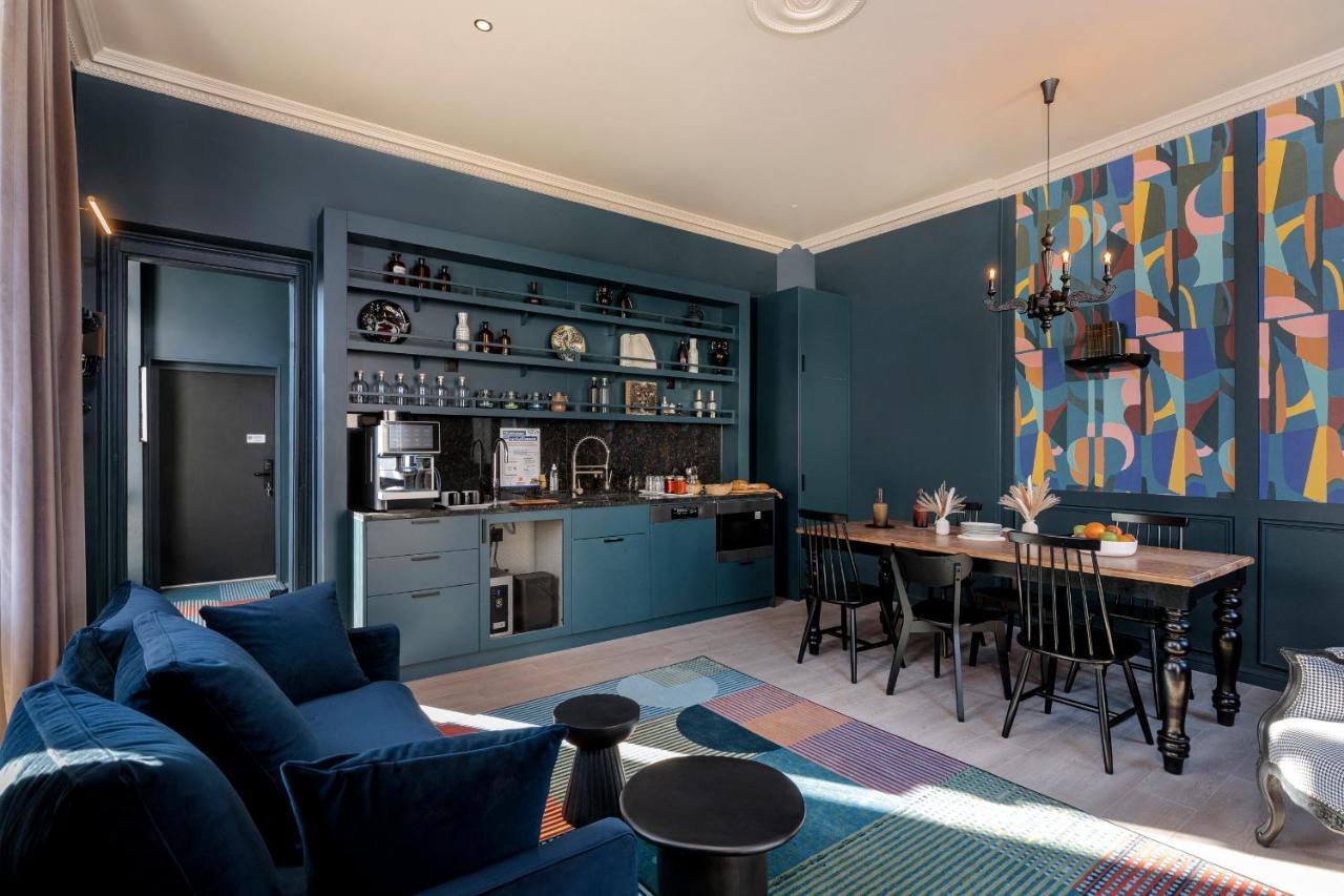 Hotel Corneille - Entree Autonome, Reception En Ligne - Encore Mieux トゥール エクステリア 写真